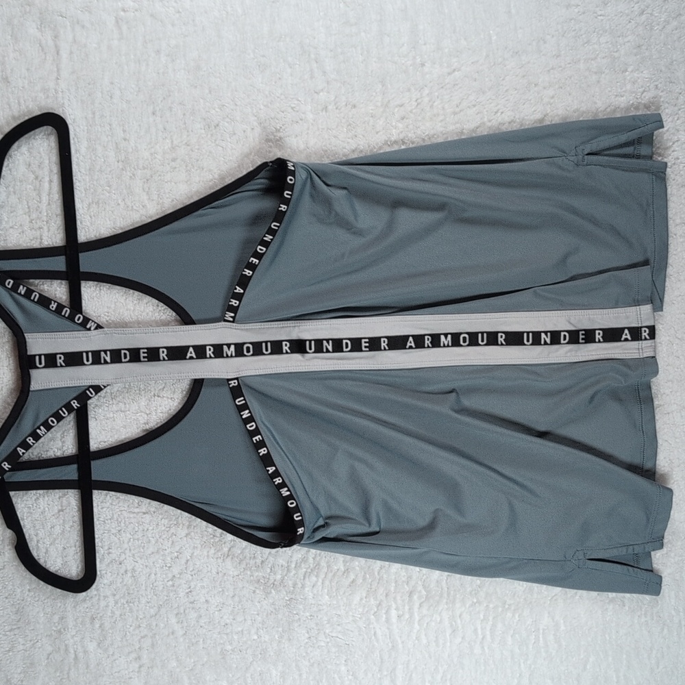 85-Under Armour Women's Blue Tank‎ Top
